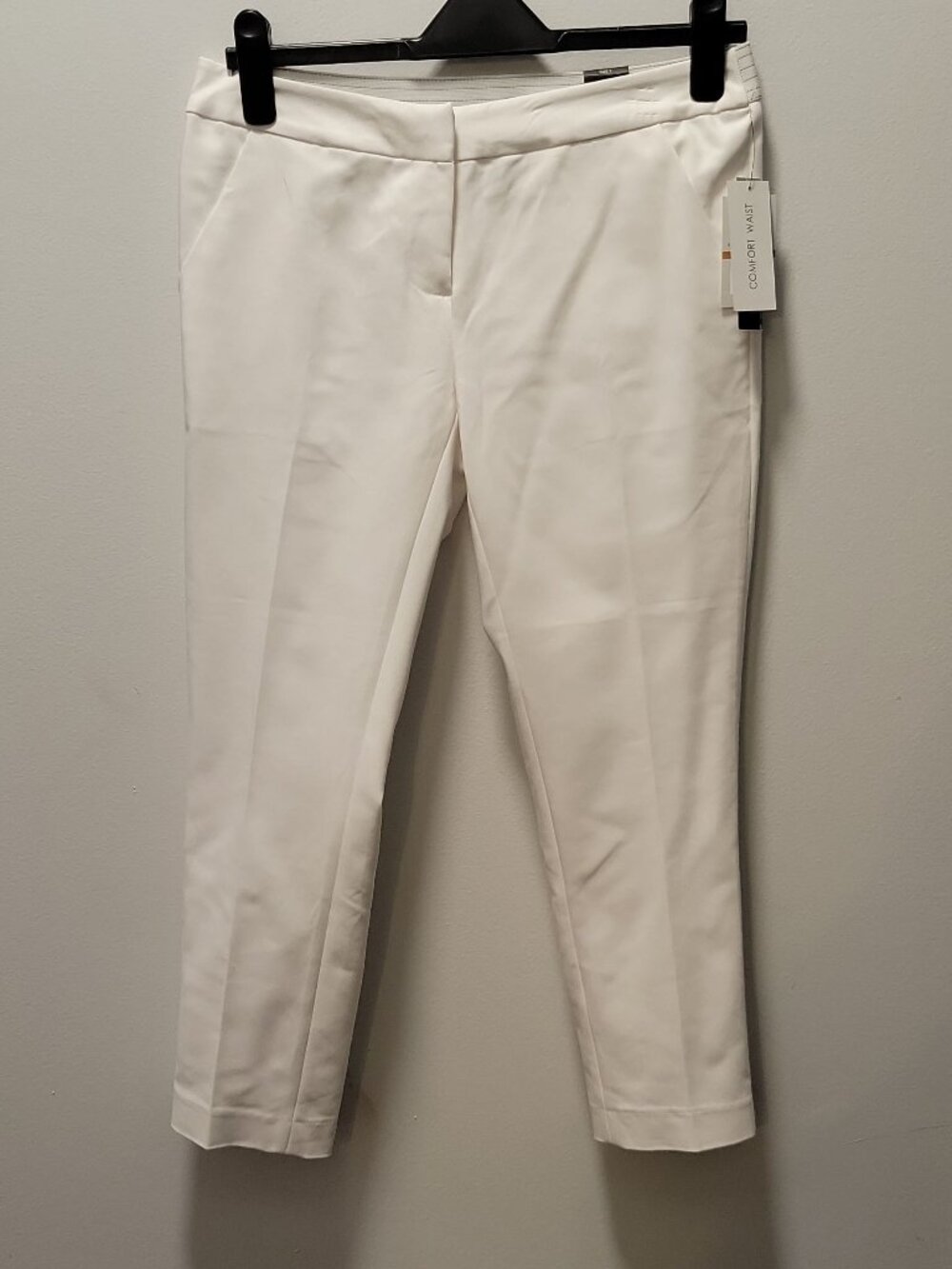 Nwt Amanda+chelsea White capri/Pant- size 2